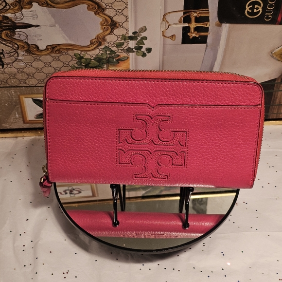 Tory Burch Harper Fiesta Continental Zip-around Wallet - Picture 9 of 16